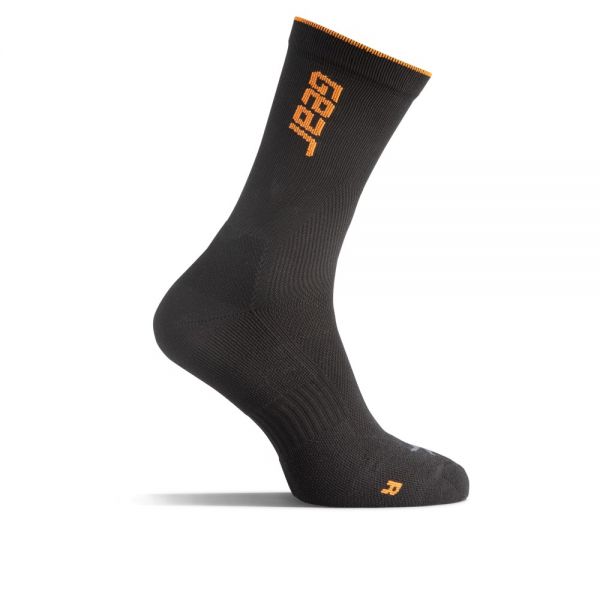 30014 SOLID GEAR Feuchtigkeitsregulierende Socke MID